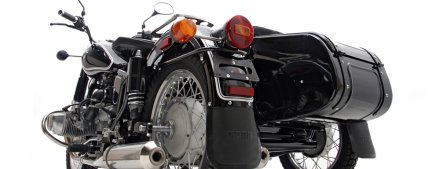 Moto Ural Retro negro