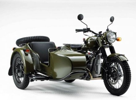 Moto Ural Retro oliva